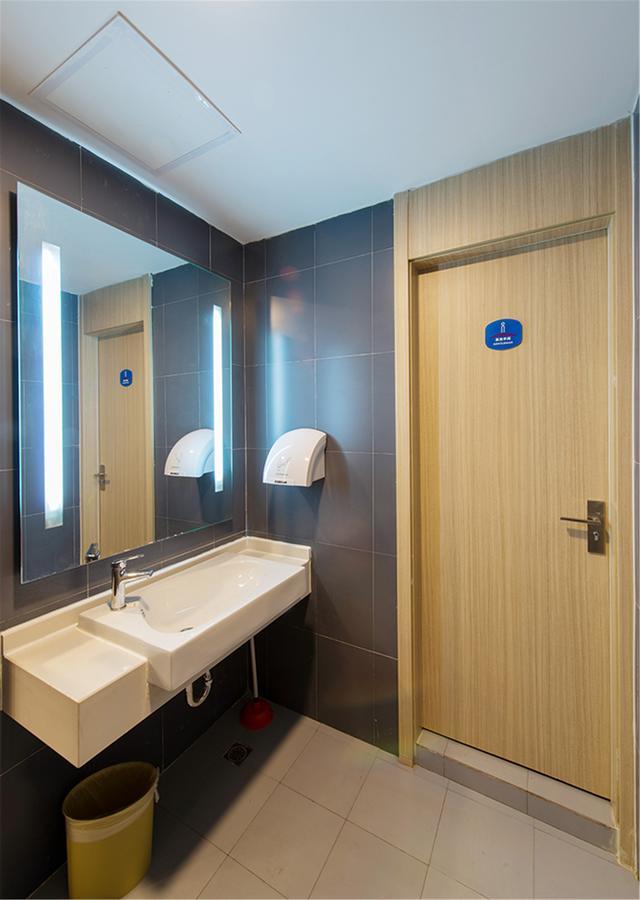 Hanting Hotel Zhuhai Qinglu Middle Road Ngoại thất bức ảnh